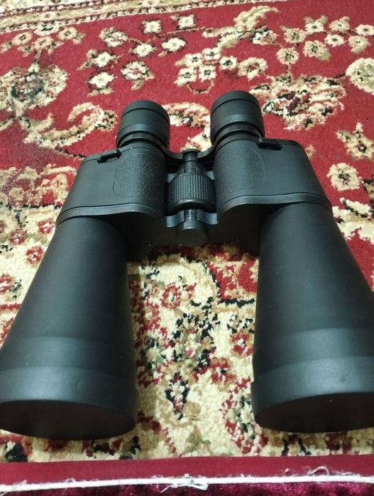 Бинокль професиональный