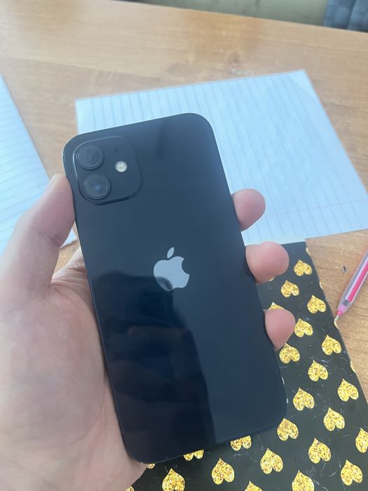 продам телефон айфон 12 64 гб 80 акку