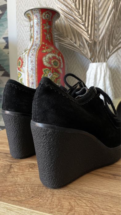 Дамски кожени обувки Geox номер 39