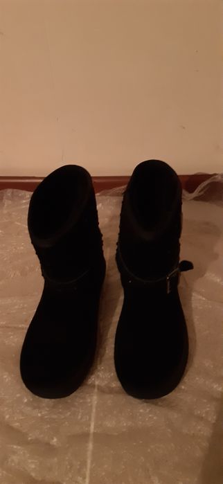 Продам женские сапожки