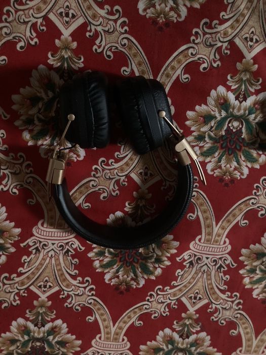 Наушник Marshall