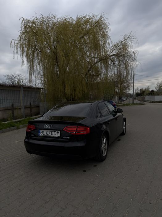 Vând Audi A4 B8 2.0 TDI