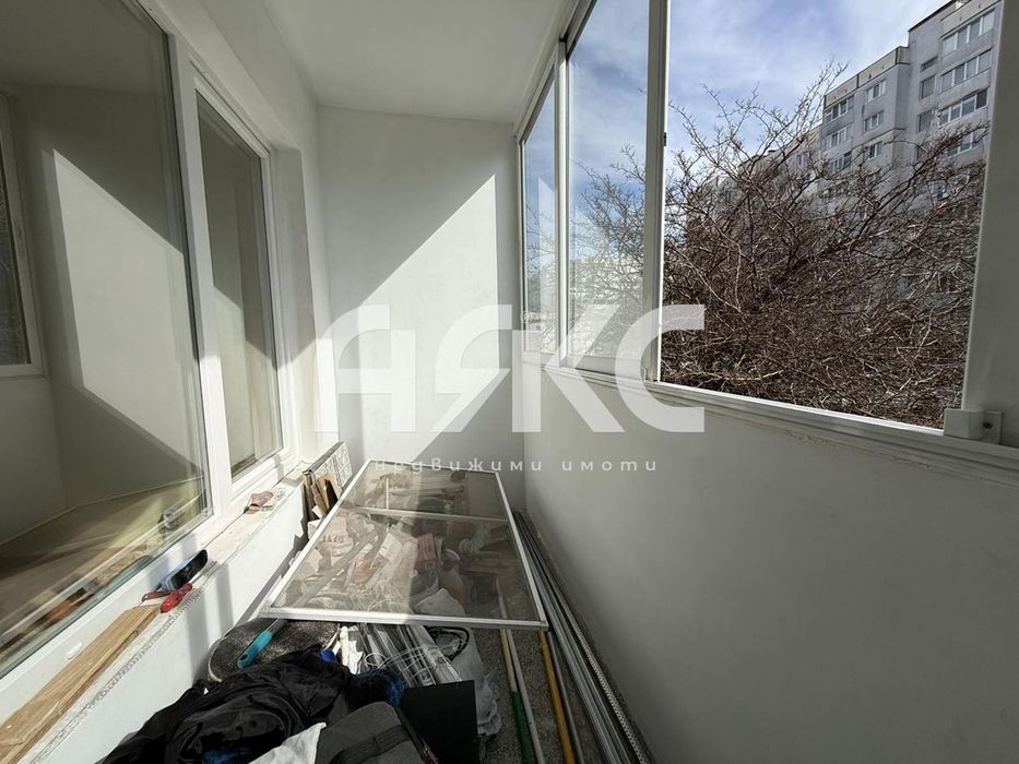 Продава се Тристаен апартамент в София, Дружба 2 - 86 кв.м за 1346 €/кв.м - Снимка #9