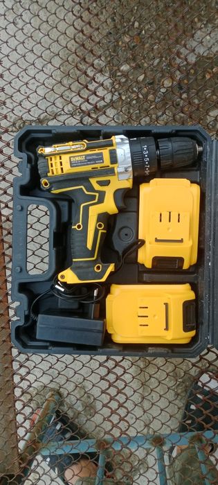 Dewalt shrupovyort