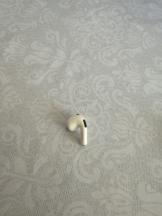 Левый L наушник Airpods 3 Apple