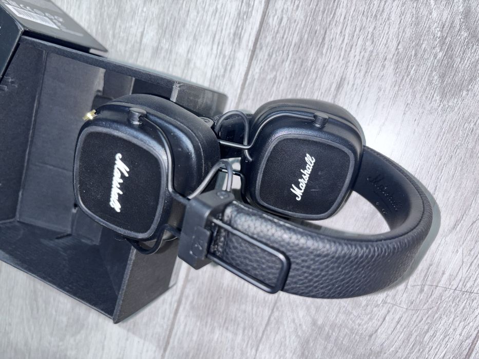наушники MARSHALL IV