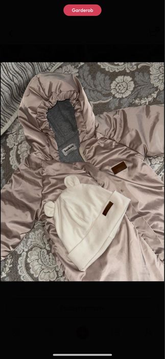 демисезонный комбинезон с шапочкой