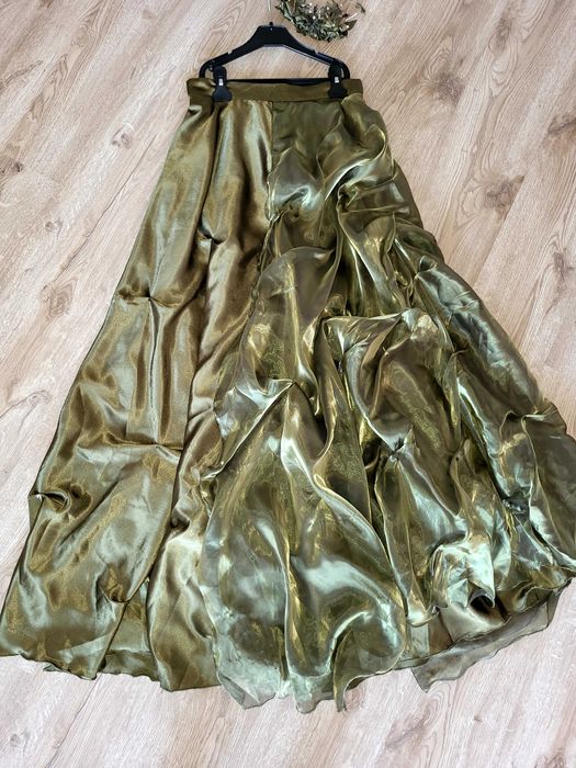 Официална рокля от модна къща "Минона" .