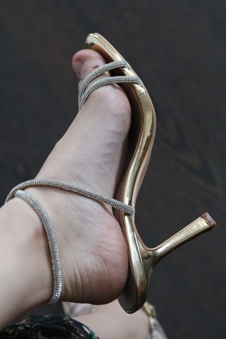 Sandale aurii cu toc 10cm