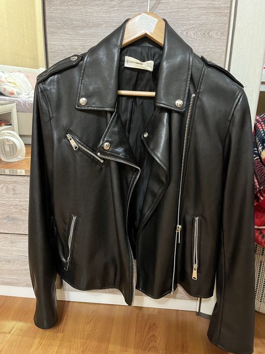 Кожаная куртка манго