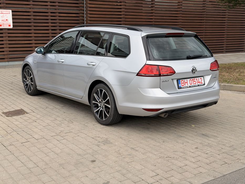 Volkswagen Golf 7 EURO6 1.6Diesel 110cp Navi Dublu Clima