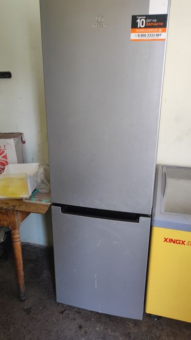 Sotiladi 4 ta maxsulot