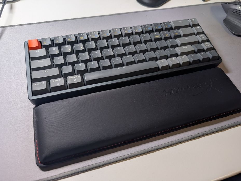 Tastatură Keychron K6 (full box) + suport mâini HyperX