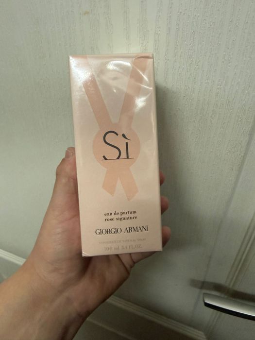 Armani si edp rose signature