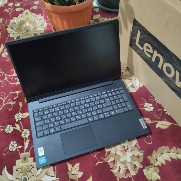 Ноутбук для учёбы и работы