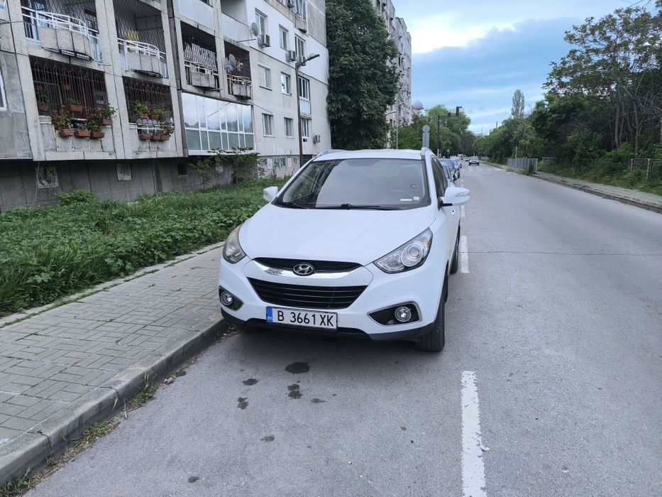 Hyundai ix35 2.0L DOHC 16V 2WD Automatic