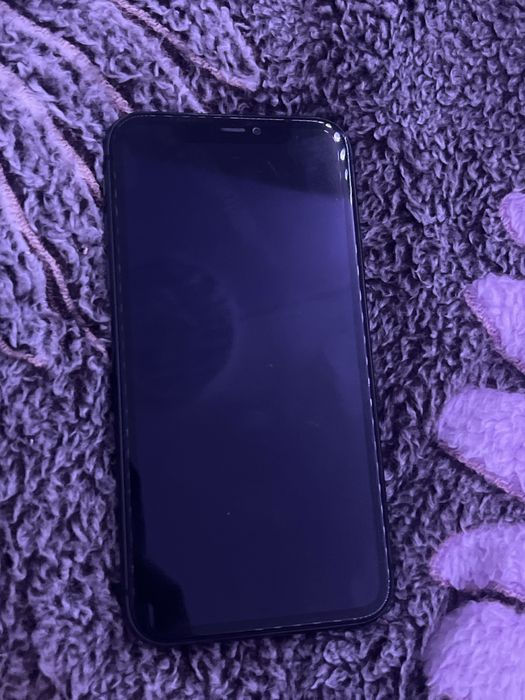 11 айфон 64гб б/у
