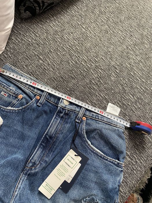 Оригинални дънки Tommy Jeans