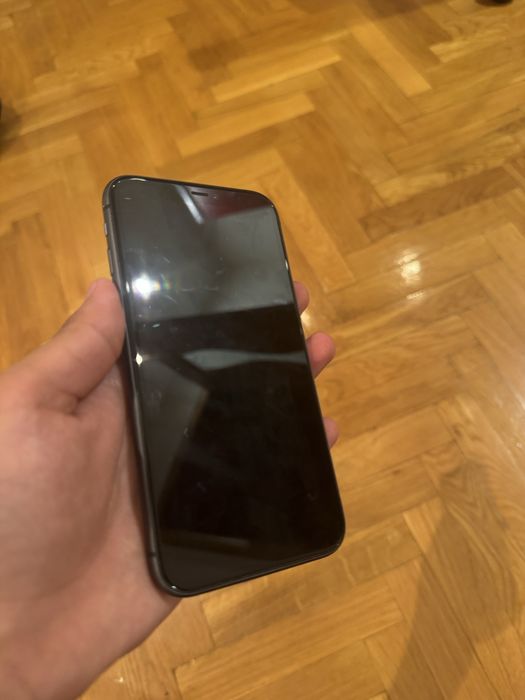iPhone 11 айфон
