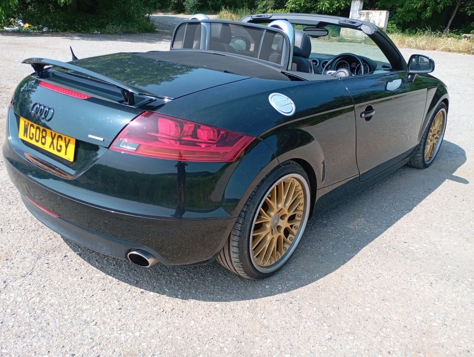 Ауди ТТ R32 кабрио 2012 год