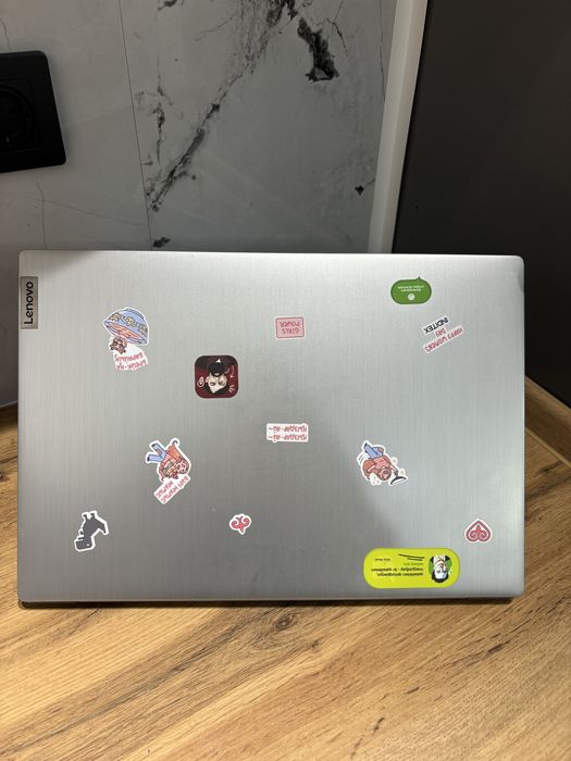 Продам ноутбук Lenovo IdeaPad 3