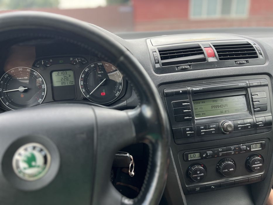 SKODA Octavia 2006 — imagine 5
