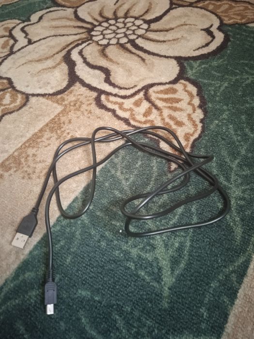 Продаю геймпад за 13500 тг