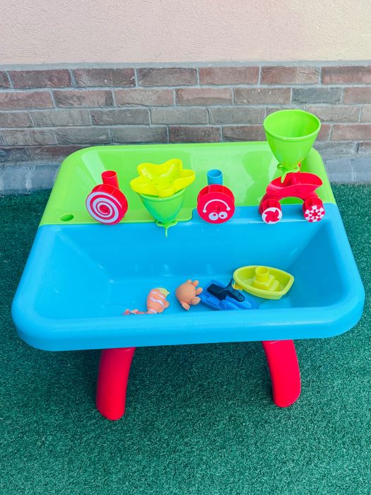 Водна маса за игра с пясък