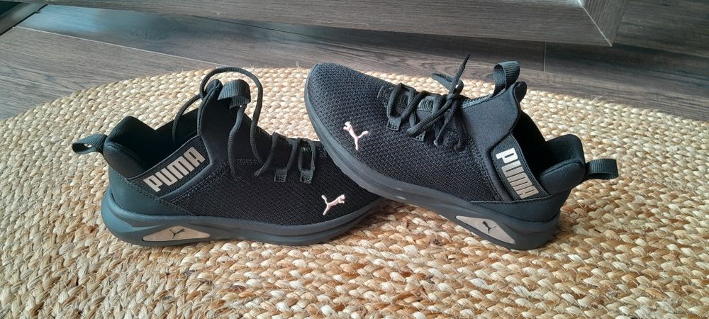 Adidași de la Puma ( originali ).