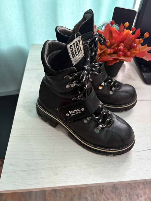 Продам обувь подрастковую