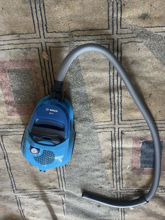 Продам пылесосы на запчасти