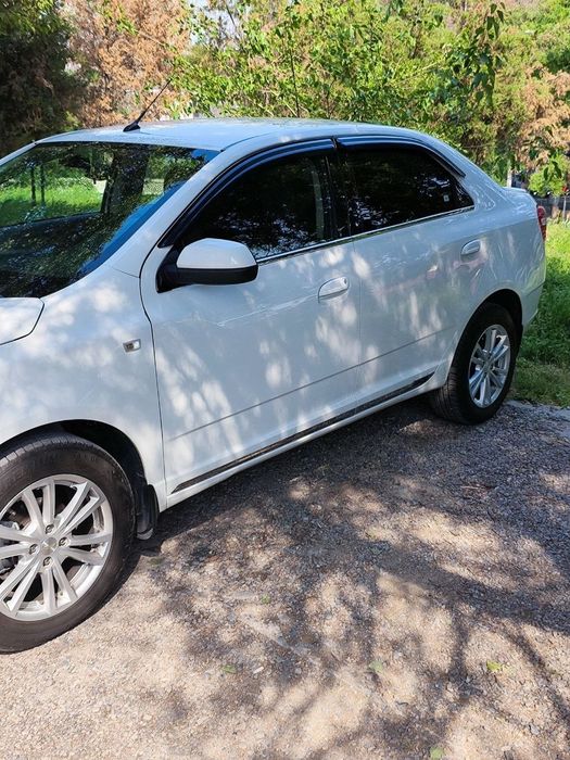 Chevrolet Cobalt 2025 — 3