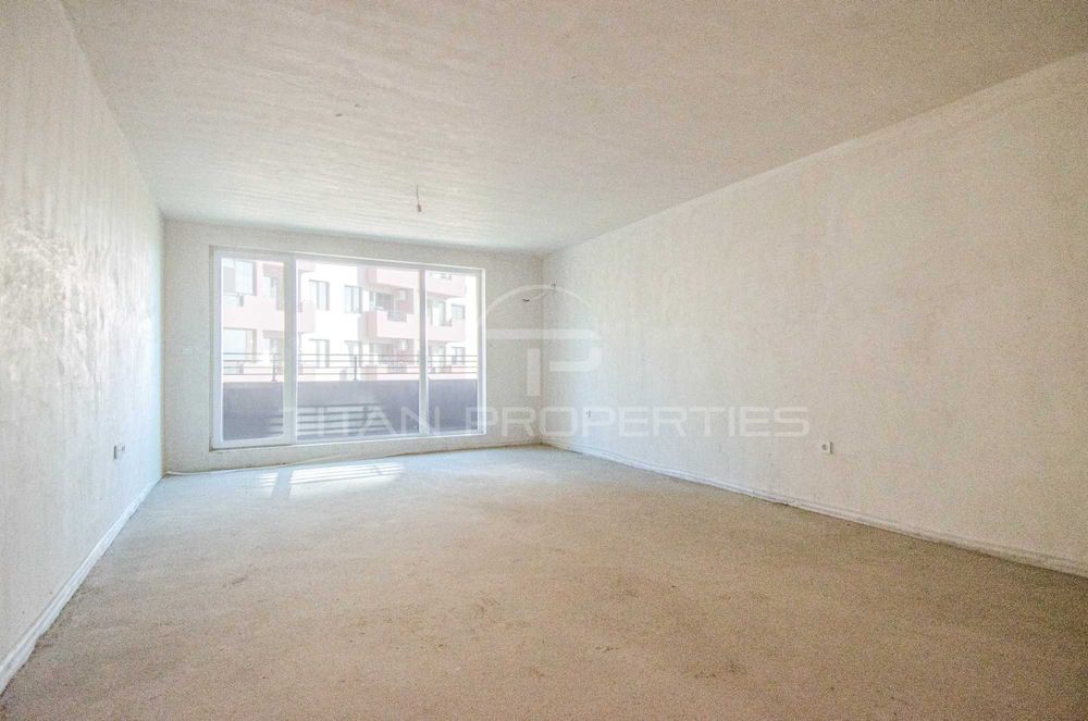 Продава се Тристаен апартамент в Пловдив, Южен - 125 кв.м за 1264 €/кв.м - Снимка #1