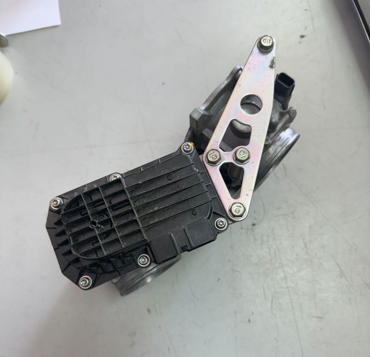 Оборудвани Дросели с дюзи за KTM 1190 - 1290