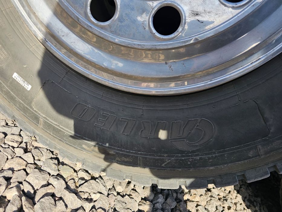 8 штук шины от carleo