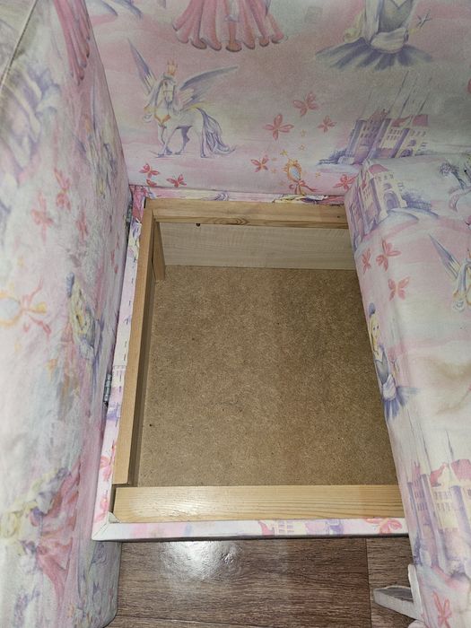 Диван БЕСПЛАТНО Пришахтинск