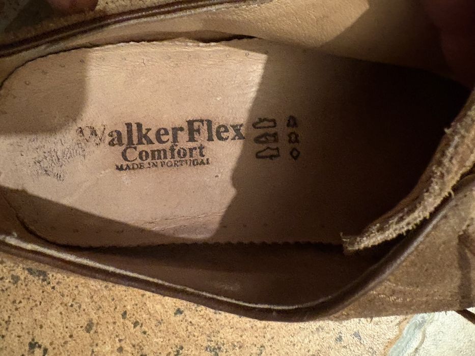 Vand  pantofi si Ghete