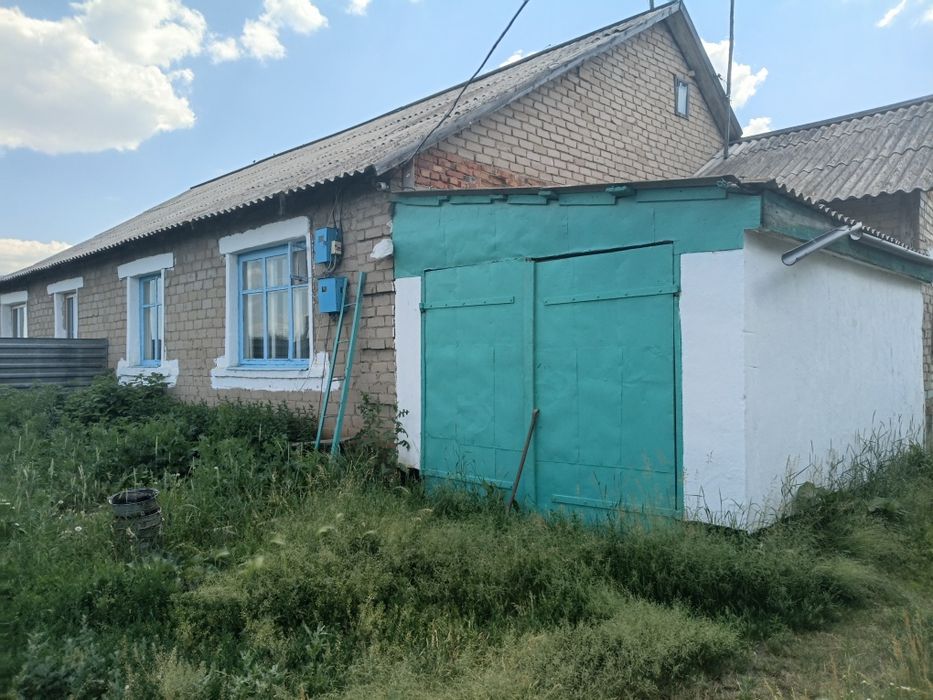 Продам дом  в Гуляй-поле.