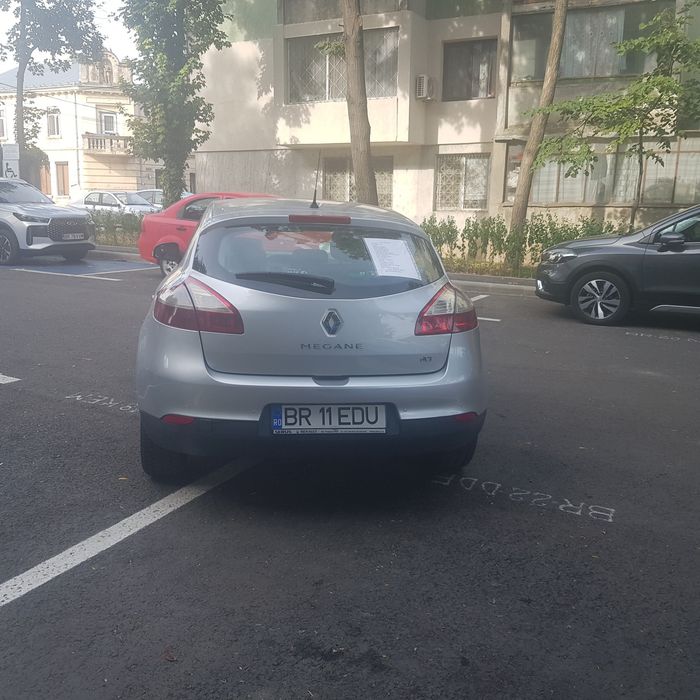 RENAULT Megane 2010 — imagine 4