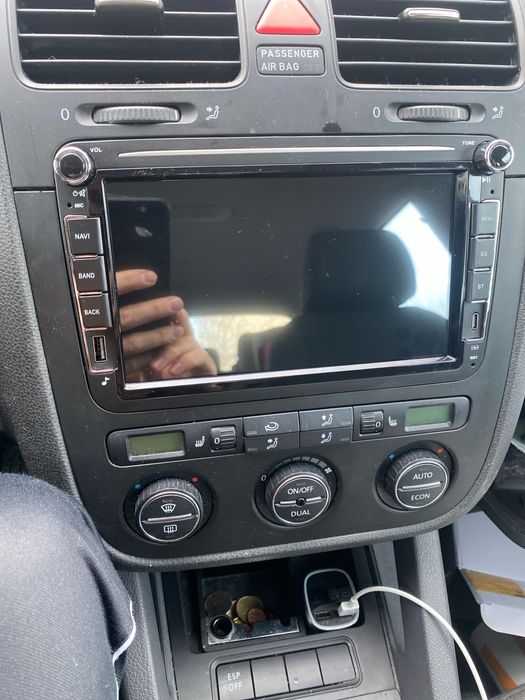 Navigație vw golf , passat , Caddy, Tiguan, Touran t5,2 GB RAM