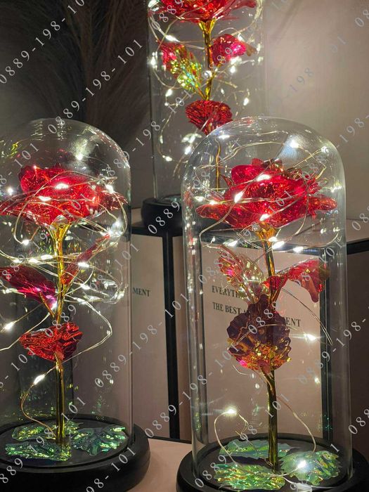 Роза в стъкленица с лед осветление! Подарък за жена,момиче,8 март