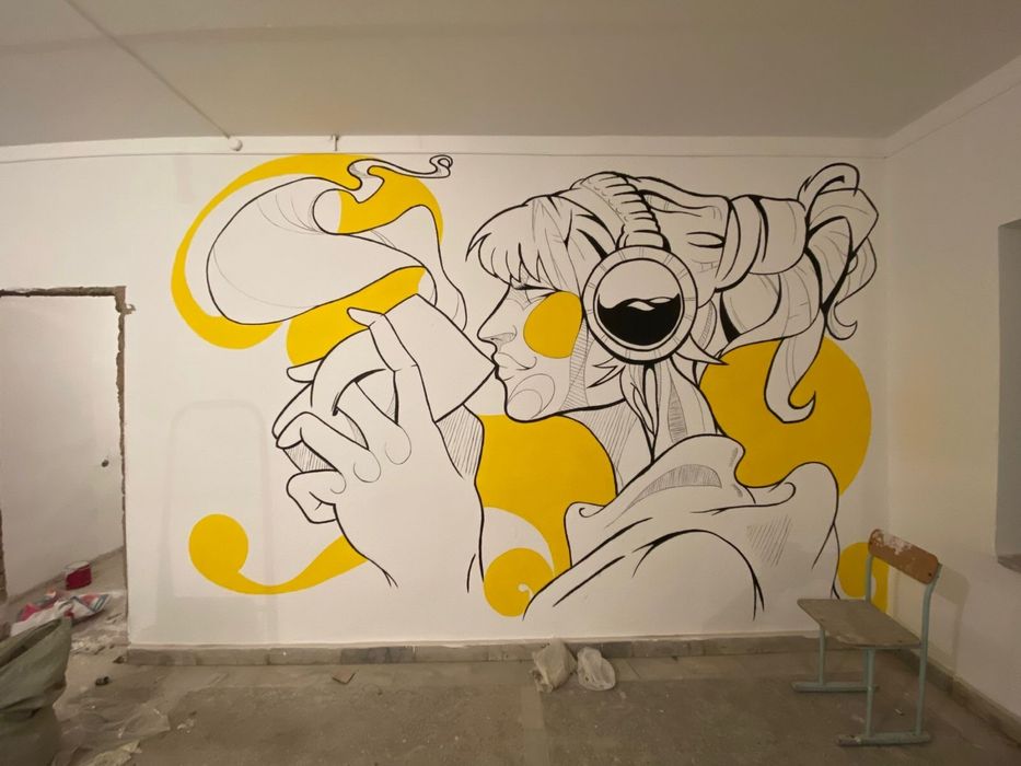 Роспись на стене