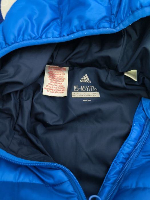 Детско зимно яке Adidas Yk J Synthetic Размер L