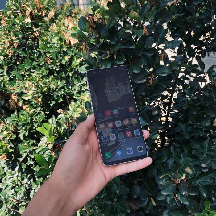 Huawei nova 13i sotiladi dastavka bor