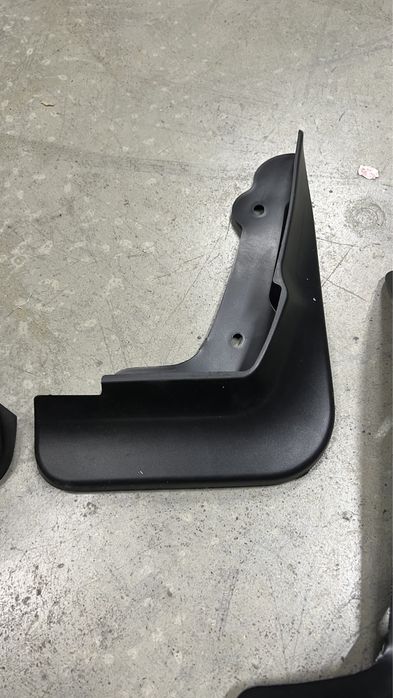 Брызговики на Chevrolet Onix