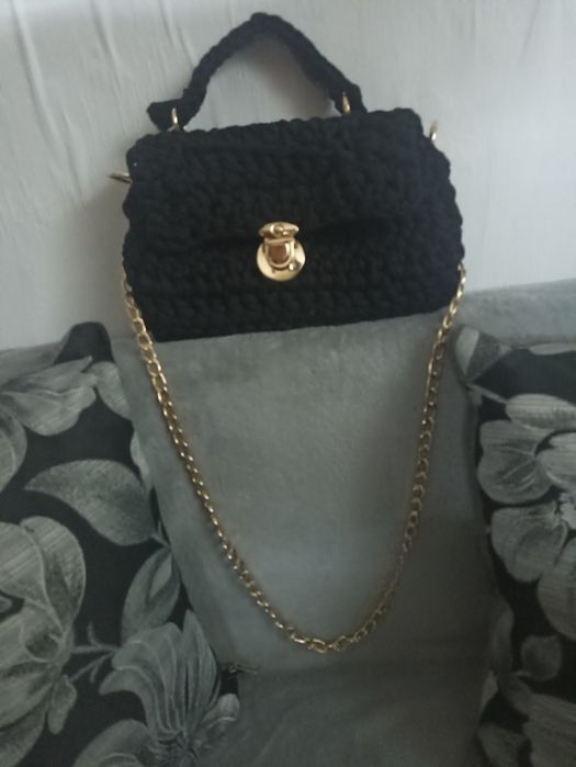 Ръчно плетени дамски чанти