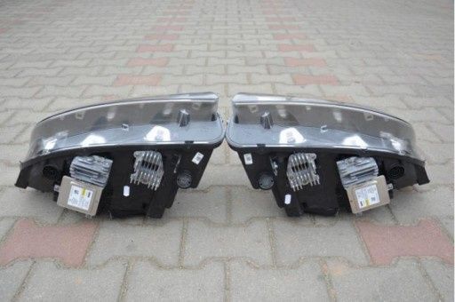 BMW X1 E84 FAR BIXENON faruri xenon stanga dreapta led modul adaptiv