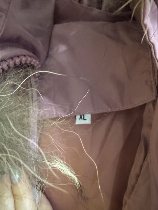 Дамски Черен елек Zara и яке с естествен пух