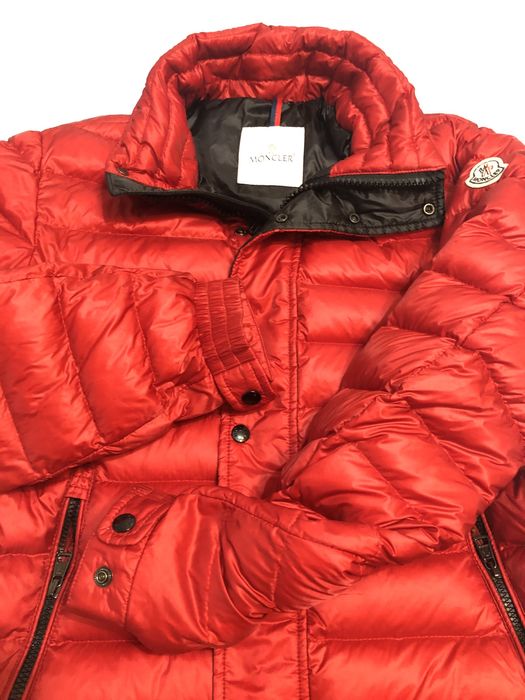 MONCLER  яке унисекс