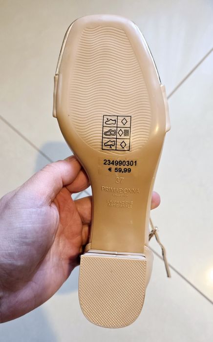 Sandale Primadonna numar 37  stare noi noute